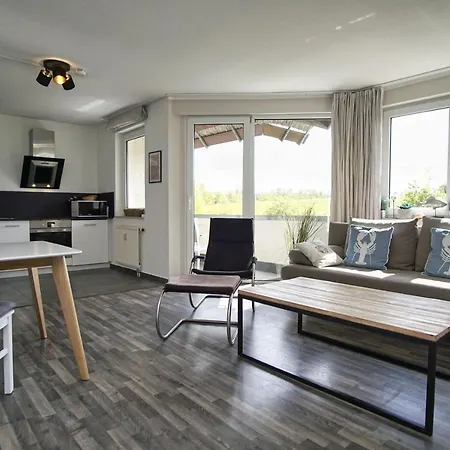 Strandhaus Moenchgut Ferienwohnung 11 Mit Sauna- Und Schwimmbadnutzung Im Ahoi Sellin *